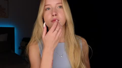 Snapshot of adele_armas chatting on 07/12/26, 09:06 Adele online show from 07/12/26, 09:06