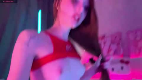 Adele online show from 01/31/26, 07:11