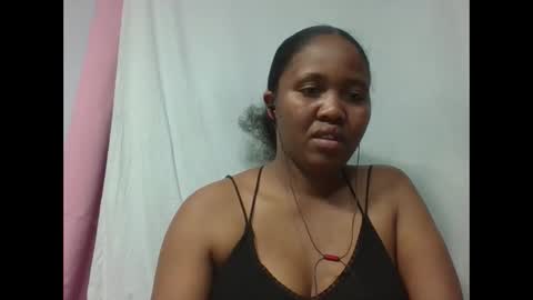 adelealy online show from 10/18/25, 03:02