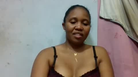 Snapshot of adelealy chatting on 05/15/26, 08:54 adelealy online show from 05/15/26, 08:54