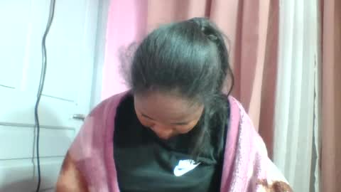 adelealy online show from 07/08/26, 06:01