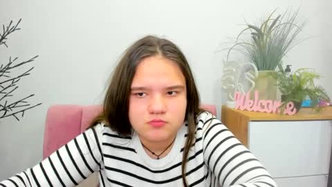 adelecruzz online show from 02/02/25, 04:22