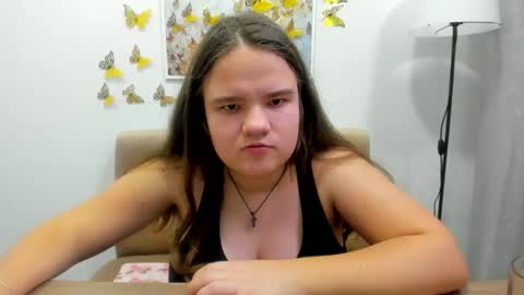 adelecruzz online show from 02/08/25, 04:36