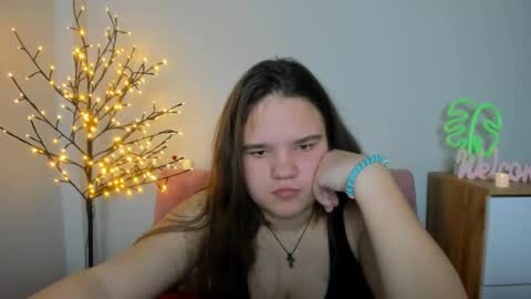 adelecruzz online show from 02/20/25, 01:40