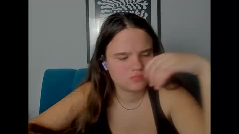 adelecruzz online show from 03/10/26, 01:27