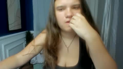 Snapshot of adelecruzz chatting on 06/06/26, 11:48 adelecruzz online show from 06/06/26, 11:48