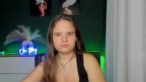 Snapshot of adelecruzz chatting on 06/07/26, 11:36 adelecruzz online show from 06/07/26, 11:36