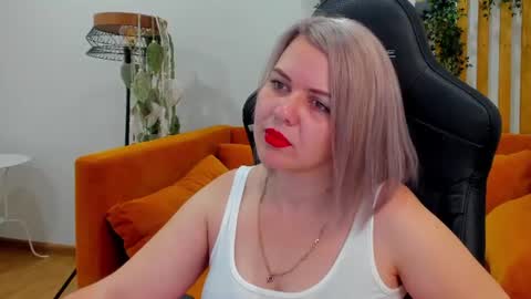 AdeleRavelle online show from 07/09/26, 05:11