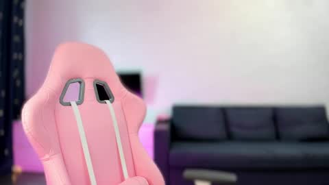 Adele online show from 02/10/25, 07:26