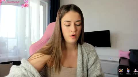 Adele online show from 02/24/25, 07:11