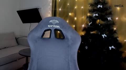 Snapshot of adeleshinem chatting on 01/11/25, 06:14 Adele Shine online show from 01/11/25, 06:14