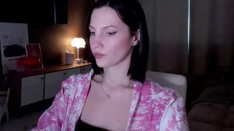 Adele Shine online show from 11/21/25, 08:57