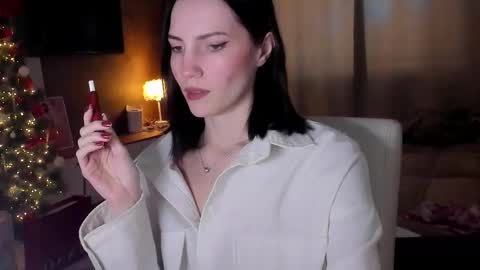 Adele Shine online show from 01/16/26, 06:17