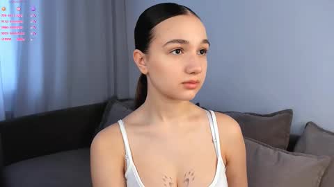 adelexx_zll online show from 02/08/26, 06:17