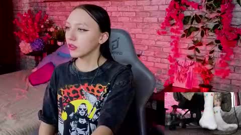 miss Ada online show from 09/24/25, 07:23