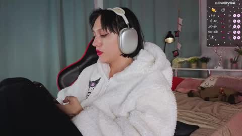 miss Ada online show from 10/18/25, 06:19