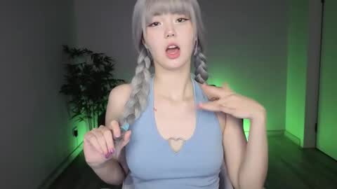 adelina__flower online show from 04/14/26, 01:55