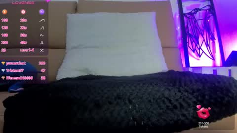 adelinaconte1 online show from 03/10/25, 10:24