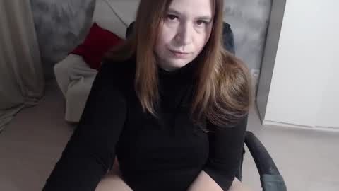 adelinalawson online show from 11/12/25, 09:53