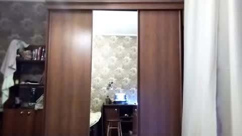 Anna online show from 12/14/25, 09:03