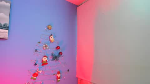 Snapshot of adellelennox_cg chatting on 12/27/24, 11:28 Adelle online show from 12/27/24, 11:28