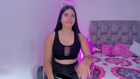   online show from 11/28/25, 05:04