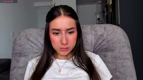 Snapshot of adhara_kitten chatting on 07/01/26, 03:23 Adhara online show from 07/01/26, 03:23