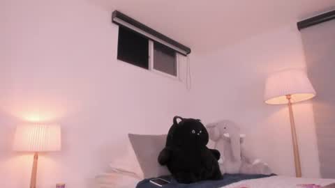 adhara_walton online show from 06/24/26, 04:33