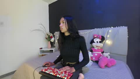 Snapshot of adharaharper chatting on 06/01/26, 06:31 Adhara online show from 06/01/26, 06:31