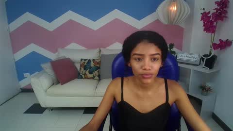 adisson_petite1 online show from 10/12/25, 05:12