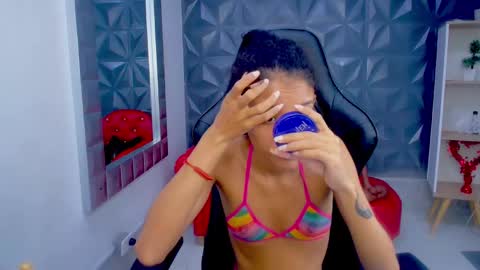 adisson_petite1 online show from 12/02/25, 12:54