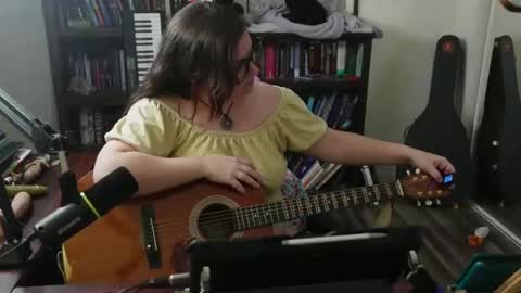 adobe_angel304 online show from 11/08/25, 08:18