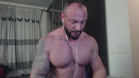 adonis_dionysos online show from 11/21/25, 03:00