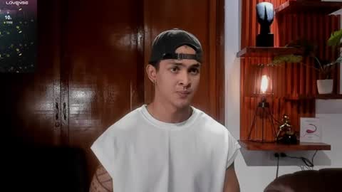 Snapshot of adonis_dlh chatting on 12/04/24, 02:31 Adonis online show from 12/04/24, 02:31