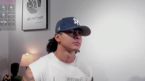 Snapshot of adonis_dlh chatting on 01/11/25, 04:16 Adonis online show from 01/11/25, 04:16