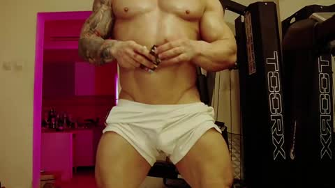 Adonis online show from 02/01/25, 07:13