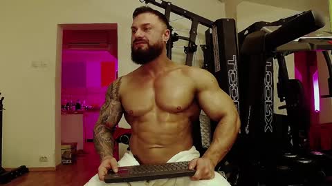 Adonis online show from 02/02/25, 11:11