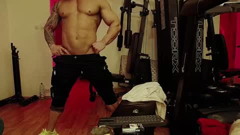 Adonis online show from 02/03/25, 07:42