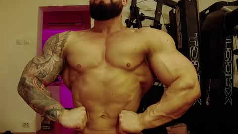 Adonis online show from 02/04/25, 07:22