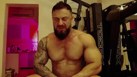 Adonis online show from 03/08/25, 01:39