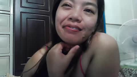 Snapshot of adorable_anna chatting on 01/22/25, 08:06 annelovesu online show from 01/22/25, 08:06