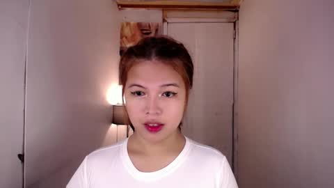 adorabletsforyouxx online show from 10/19/25, 04:18