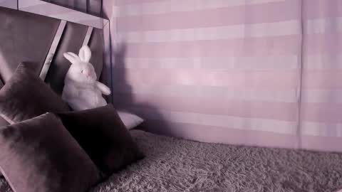 Stormi online show from 02/21/26, 12:00