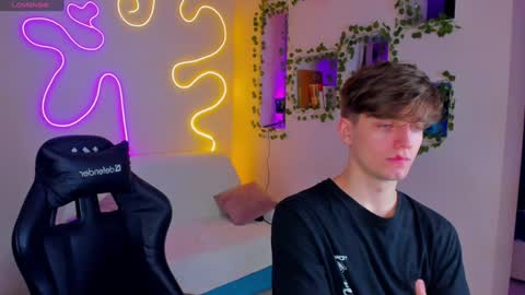 adrean_sofi online show from 01/22/25, 04:55