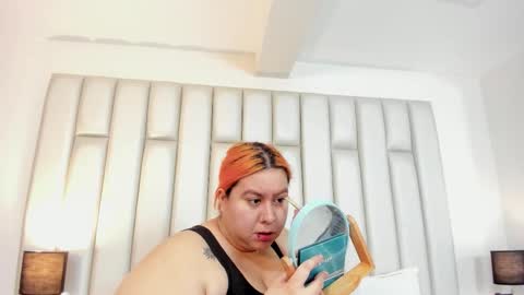 ANDREA PEREZ online show from 10/15/25, 11:43