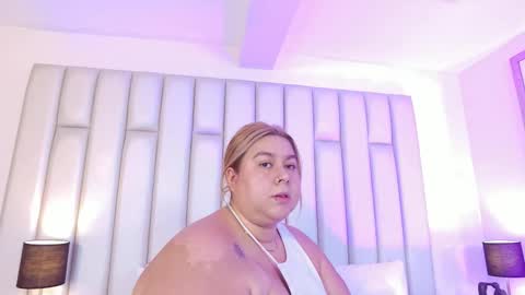 ANDREA PEREZ online show from 03/29/26, 11:43