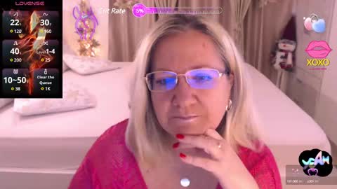 Snapshot of adrena_ chatting on 12/05/24, 04:31 Cryna online show from 12/05/24, 04:31