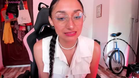 Adrena10 online show from 05/04/26, 02:35