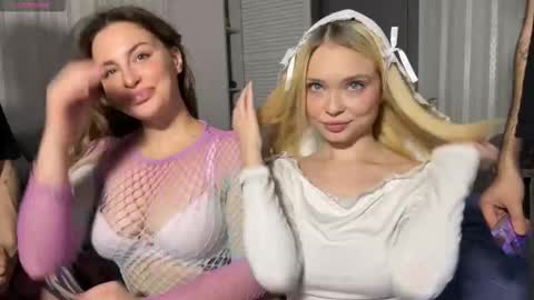 Dorothy Mayfield online show from 02/15/26, 11:23