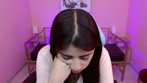 Adri  online show from 01/14/26, 12:22